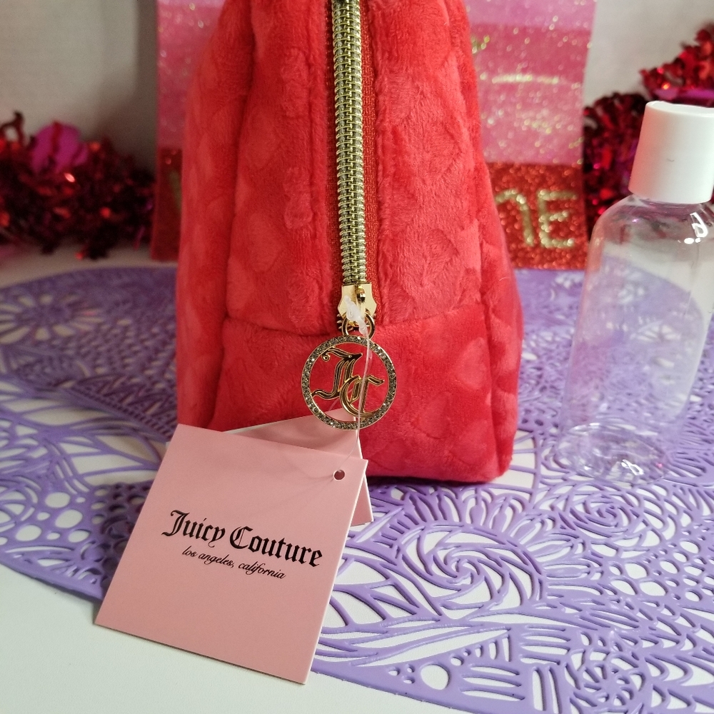 Juicy Couture Red Valor with Hearts Cosmetic Travel Bag New - Picture 4 of 14